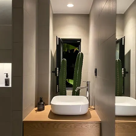 Hyperion Penthouse Apartment *